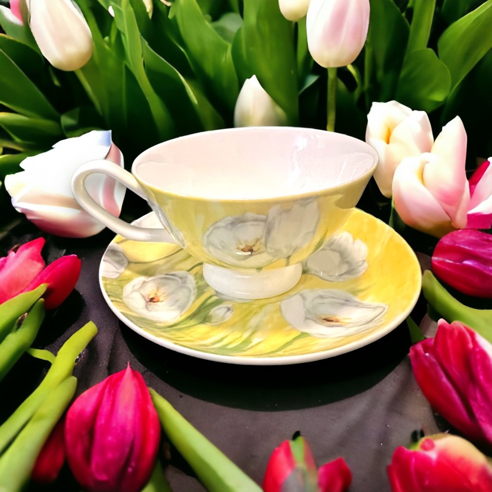 Stechcol Gracie China Rose with Yellow Tulip Tea Cup and Saucer